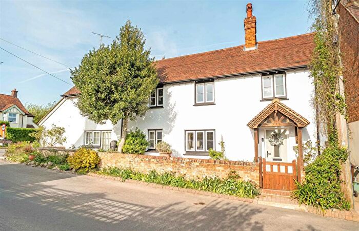 3 Bedroom House For Sale In Long Crendon, Buckinghamshire, HP18