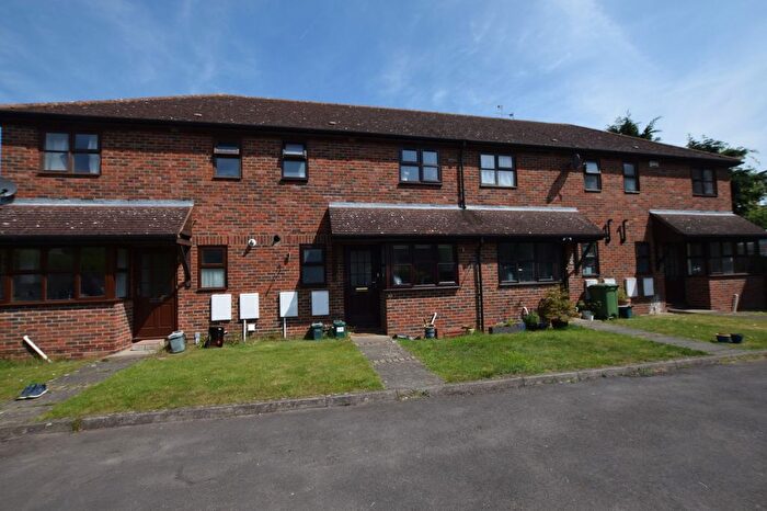 2 Bedroom Property To Rent In Chinnor Road, Thame, OX9