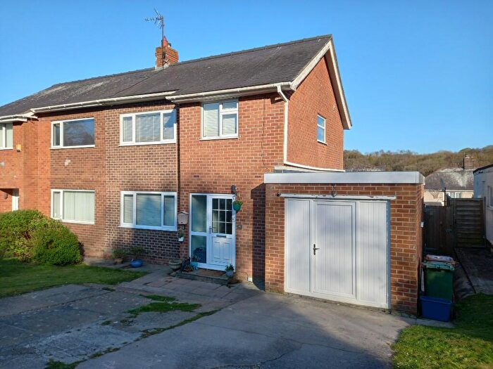 3 Bedroom Semi-Detached House For Sale In Bangor, Gwynedd, LL57