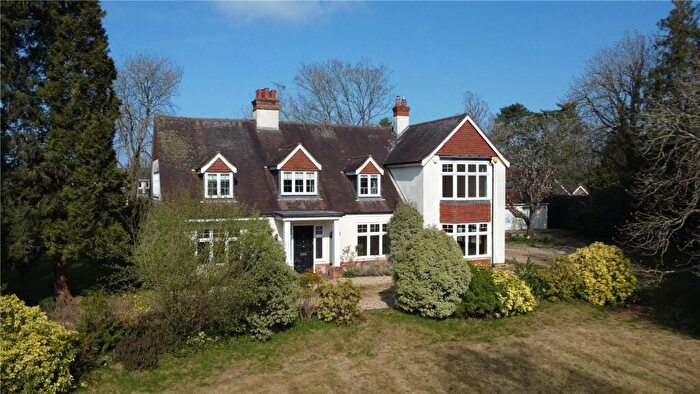 6 Bedroom Detached House For Sale In Winchester Hill, Romsey, Hampshire, SO51