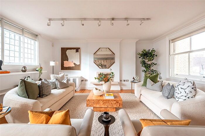 2 Bedroom Flat For Sale In Kingsway, London, WC2B