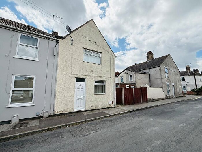 1 Bedroom Flat To Rent In Roman Road, Lowestoft, NR32