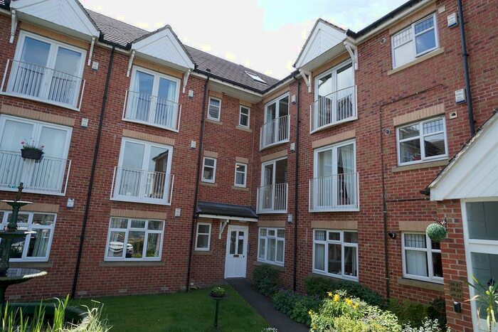 2 Bedroom Flat To Rent In Bole Hill Close, Walkley, Sheffield, S6