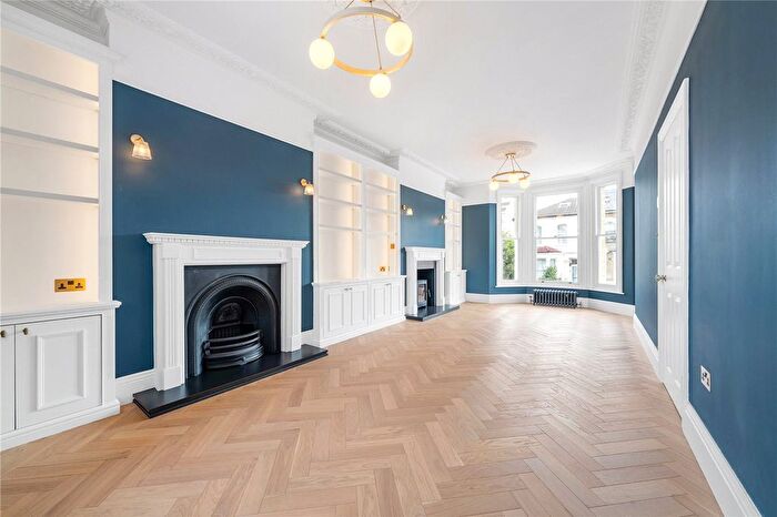 5 Bedroom Semi-Detached House For Sale In Crystal Palace Road, East Dulwich, London, SE22
