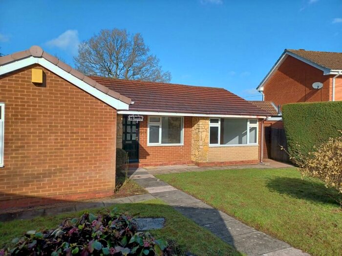 3 Bedroom Detached Bungalow To Rent In Firs Drive, Shirley, Solihull, B90