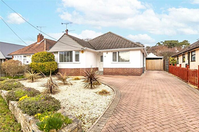 4 Bedroom Bungalow For Sale In Sandy Lane, Upton, Poole, Dorset, BH16