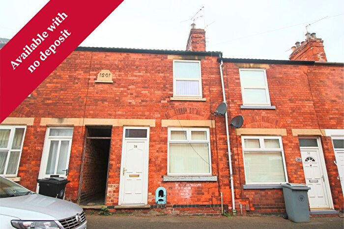 2 Bedroom Terraced House To Rent In Stamford Street, Grantham, NG31