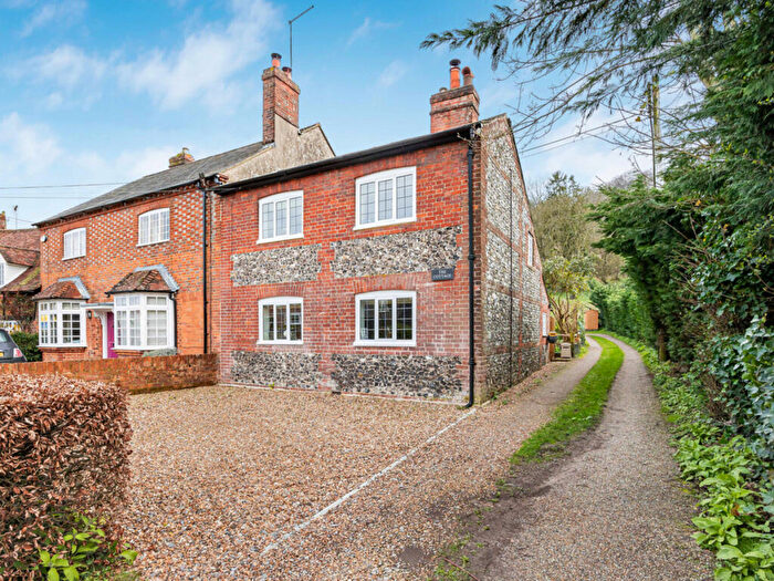 3 Bedroom Cottage For Sale In Stonor, Henley-on-thames, RG9