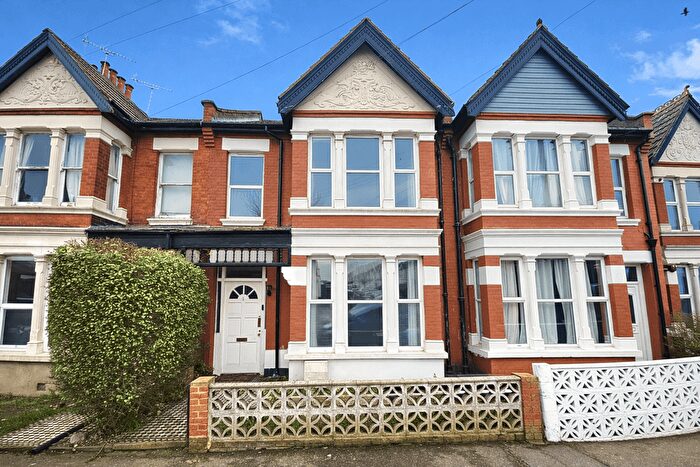4 Bedroom Terraced House For Sale In Anerley Road Westcliff On Sea, SS0