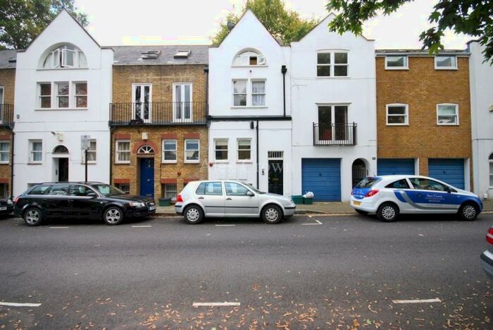 3 Bedroom Flat To Rent In Leigh Road, Highbury, N5