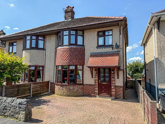 3 Bedroom Semi Detached House For Sale In Haddon Road, Buxton, SK17