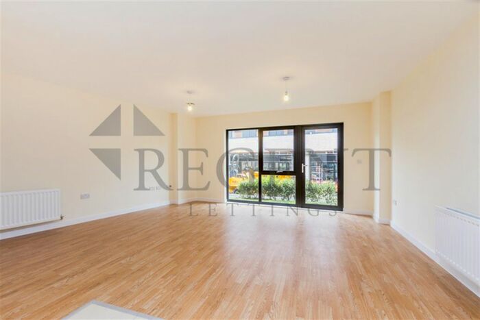 1 Bedroom Flat To Rent In Newman Close, Willesden Green, NW10
