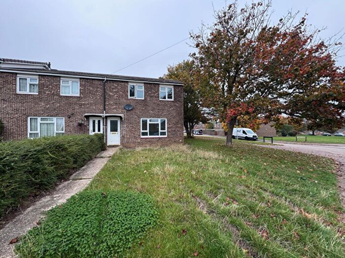 3 Bedroom End Of Terrace House For Sale In Queens Gardens, Eaton Socon, St. Neots, PE19