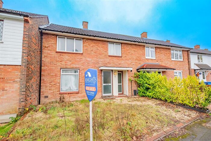 3 Bedroom Terraced House For Sale In Longwater Road, Bracknell, RG12