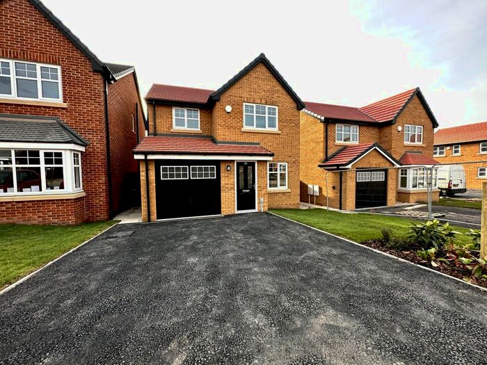 3 Bedroom Detached House To Rent In Pendle Close, Meadow Gate, Thornton-Cleveleys, Lancashire, FY5