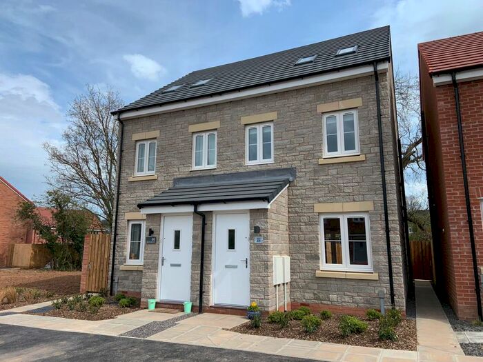 3 Bedroom Semi-Detached House To Rent In Wells, BA5