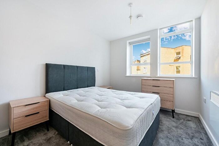 1 Bedroom Flat To Rent In Perth Road, Ilford, London, IG2