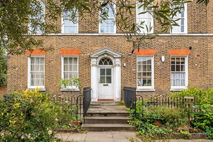 1 Bedroom Apartment To Rent In Stoke Newington Church Street, N16