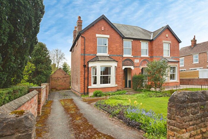 4 Bedroom Semi Detached House For Sale In Station Road, Lowdham, Nottingham, NG14