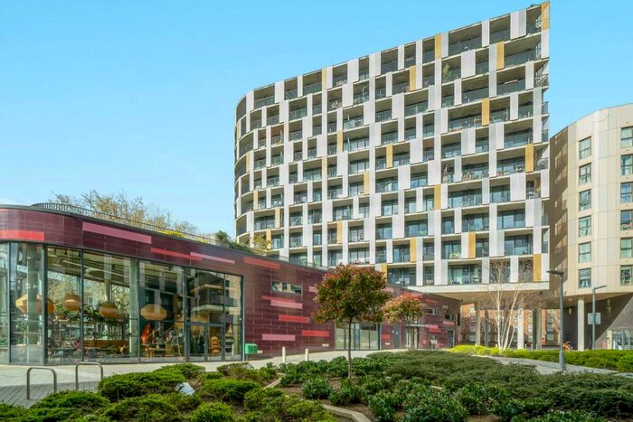 1 Bedroom Apartment To Rent In Atkins Square, Hackney, E8