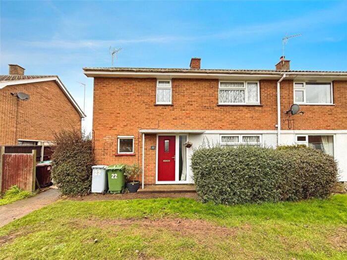 3 Bedroom End Of Terrace House For Sale In Oak Avenue, Farndon, Newark, Nottinghamshire, NG24