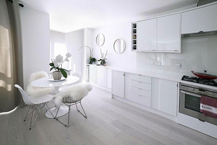 1 Bedroom Apartment To Rent In Vizion, London - Epc Rating B, N7