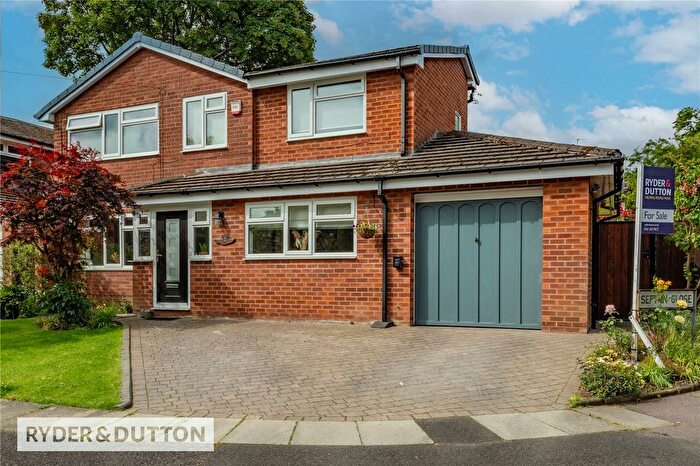 4 Bedroom Detached House For Sale In Sefton Close, Archer Park, Middleton, Manchester, M24