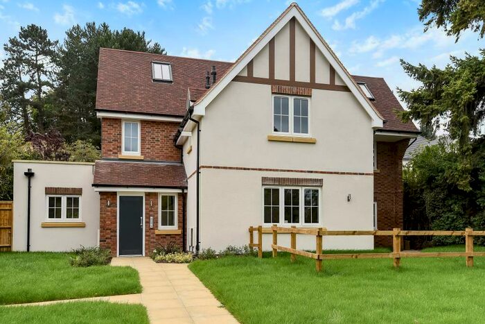 1 Bedroom Apartment To Rent In Cumnor Hill, Oxford, OX2