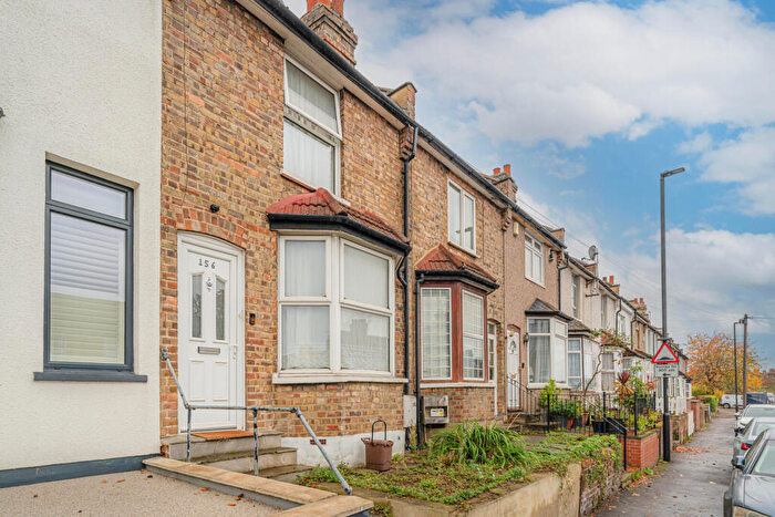 2 Bedroom House For Sale In Tottenhall Road, London, N13