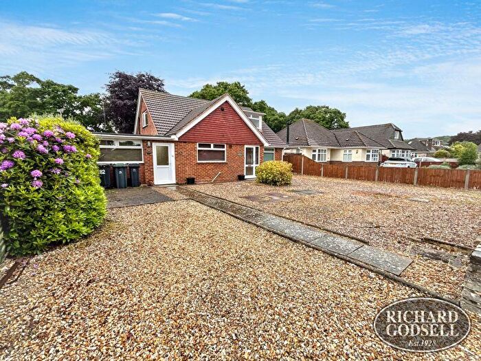 4 Bedroom Detached House For Sale In Christchurch, BH23