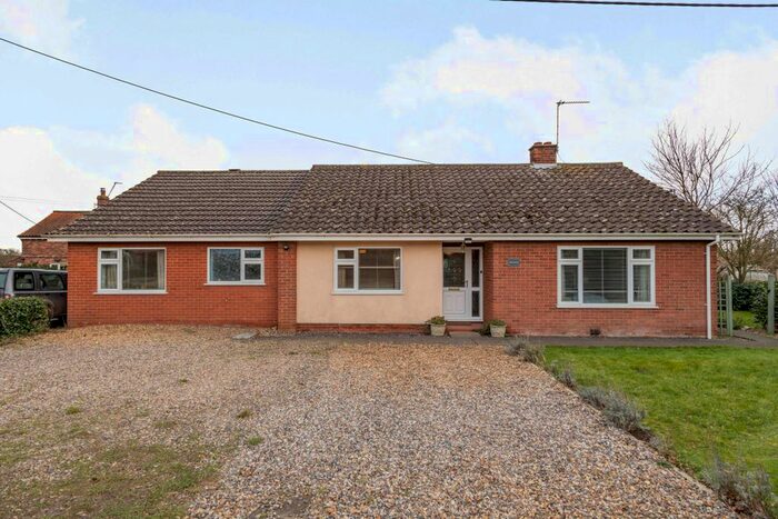 5 Bedroom Detached Bungalow For Sale In Church Street, Gimingham, Norwich NR11