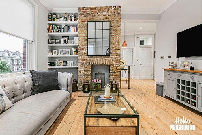 2 Bedroom Flat To Rent In Clapham Road, London, SW9