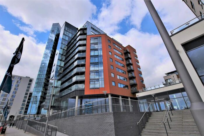1 Bedroom Flat To Rent In The Hawkins Tower, Admirals Quay Ocean Way, Southampton, SO14