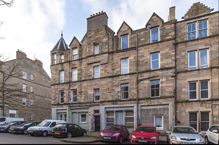 1 Bedroom Flat To Rent In Balfour Street, Leith, Edinburgh, EH6