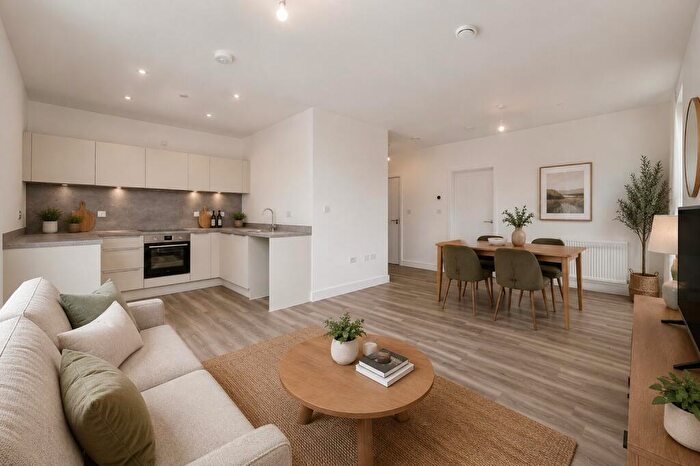 2 Bedroom Apartment For Sale In Merryweather Avenue, Bristol, BS7