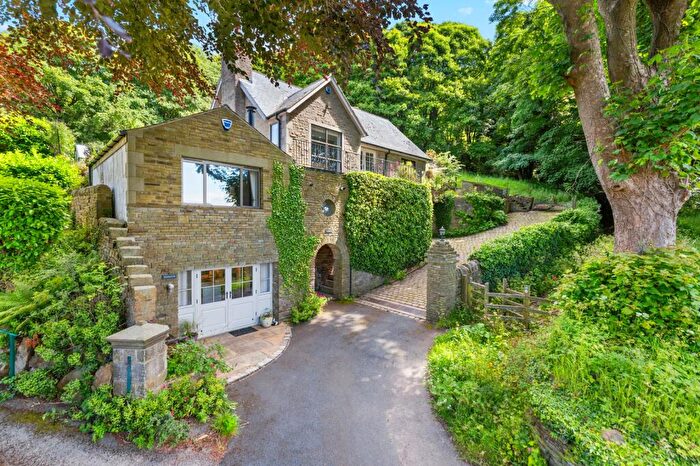 5 Bedroom Detached House For Sale In Main Street, Farnhill, Keighley, BD20