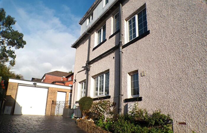 1 Bedroom Flat To Rent In Well House Avenue, Leeds, LS8