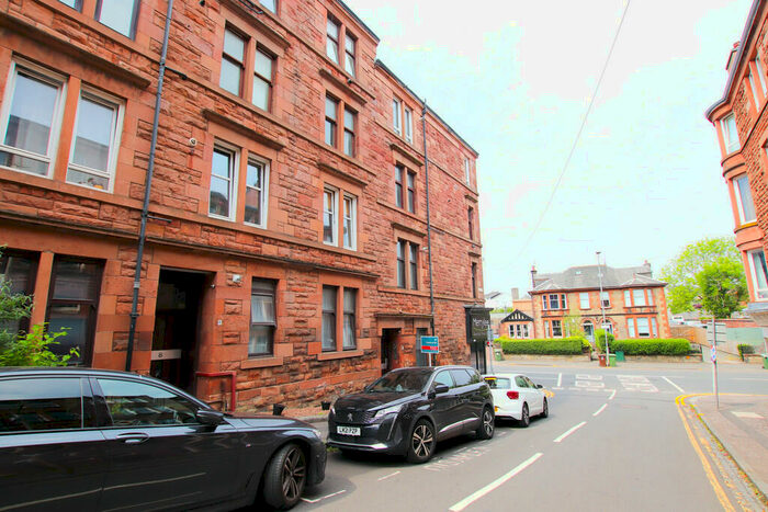 1 Bedroom Apartment To Rent In Craig Road, Cathcart, G44