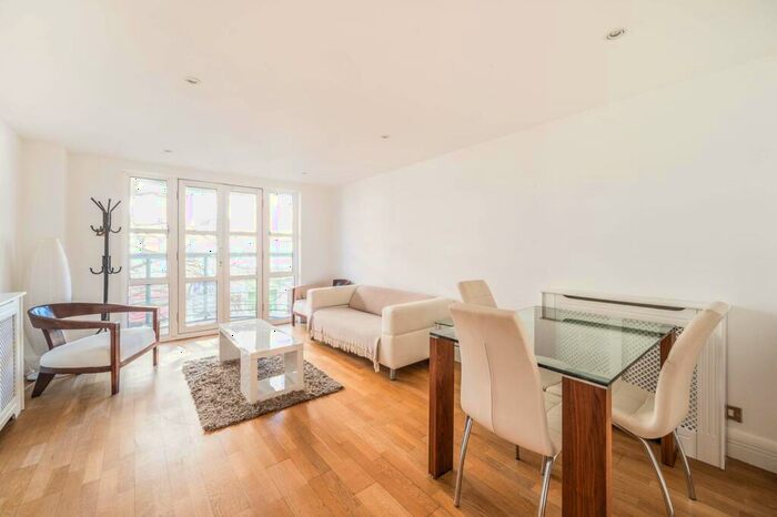 1 Bedroom Flat To Rent In Old Marylebone Road, Marylebone, London, NW1