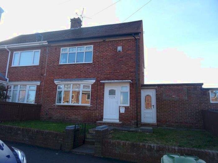 2 Bedroom Semi-Detached House To Rent In Thistle Road, Sunderland, SR3