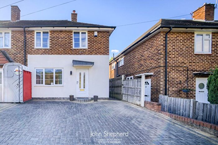 2 Bedroom End Of Terrace House For Sale In Westcote Close, Solihull, West Midlands, B92