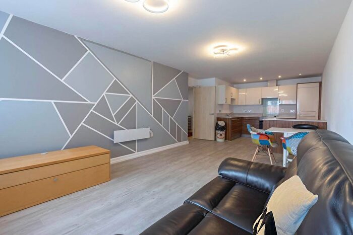 2 Bedroom Flat To Rent In Placido, Jupiter, Birmingham, B16