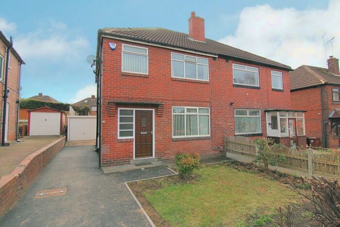 3 Bedroom Semi-Detached House To Rent In Sandway, Cross Gates, Leeds, LS15