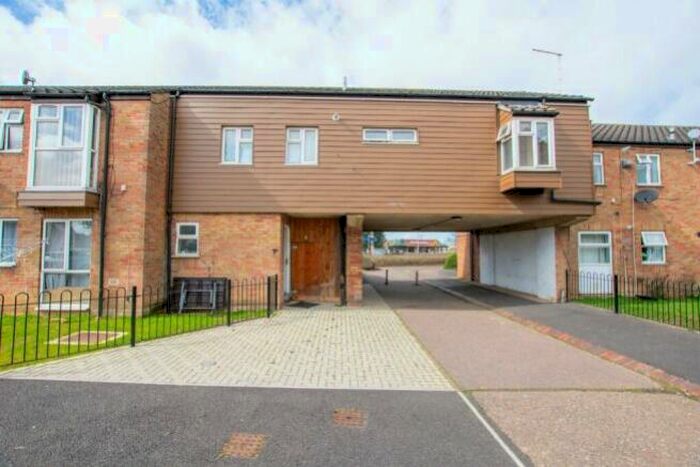 3 Bedroom Apartment To Rent In Cobden Street, Peterborough, PE1