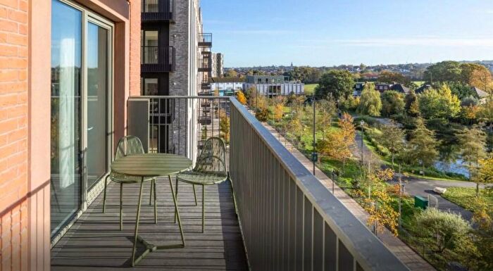 1 Bedroom Flat To Rent In Brent Cross Town, London, NW2