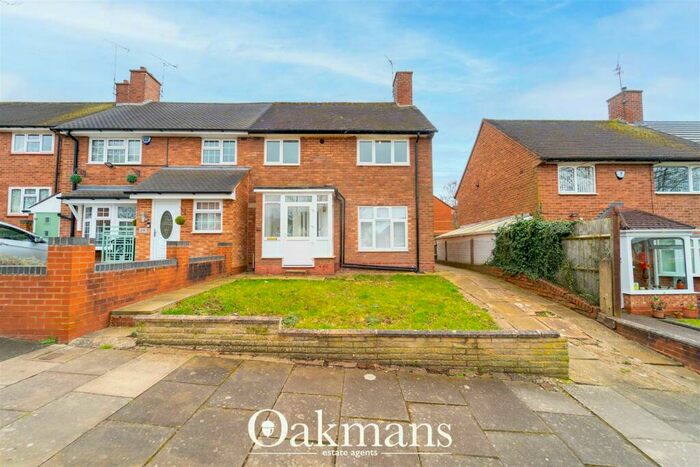 3 Bedroom House For Sale In Cromwell Lane, Birmingham, B31