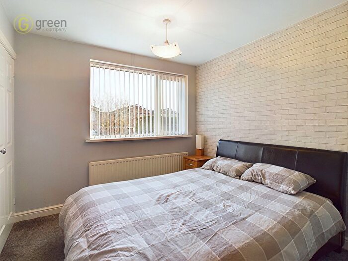 2 Bedroom Semi-Detached House For Sale In Chestnut Close, Kingsbury, Tamworth, B78