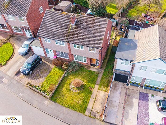 3 Bedroom Semi Detached House For Sale In Park Avenue, North Anston, Sheffield, S25