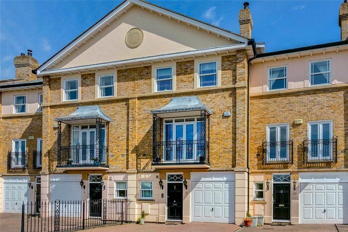 4 Bedroom Terraced House To Rent In Heidegger Crescent, London, SW13