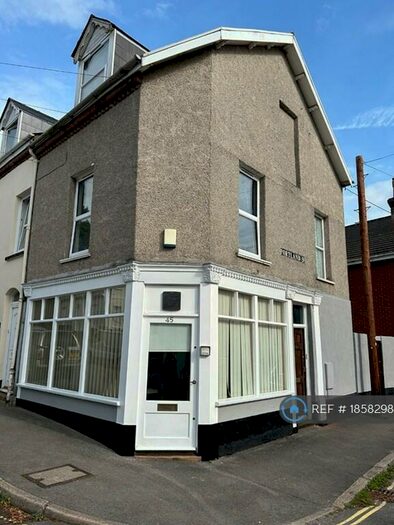 Studio To Rent In Clifton Road, Exeter, EX1